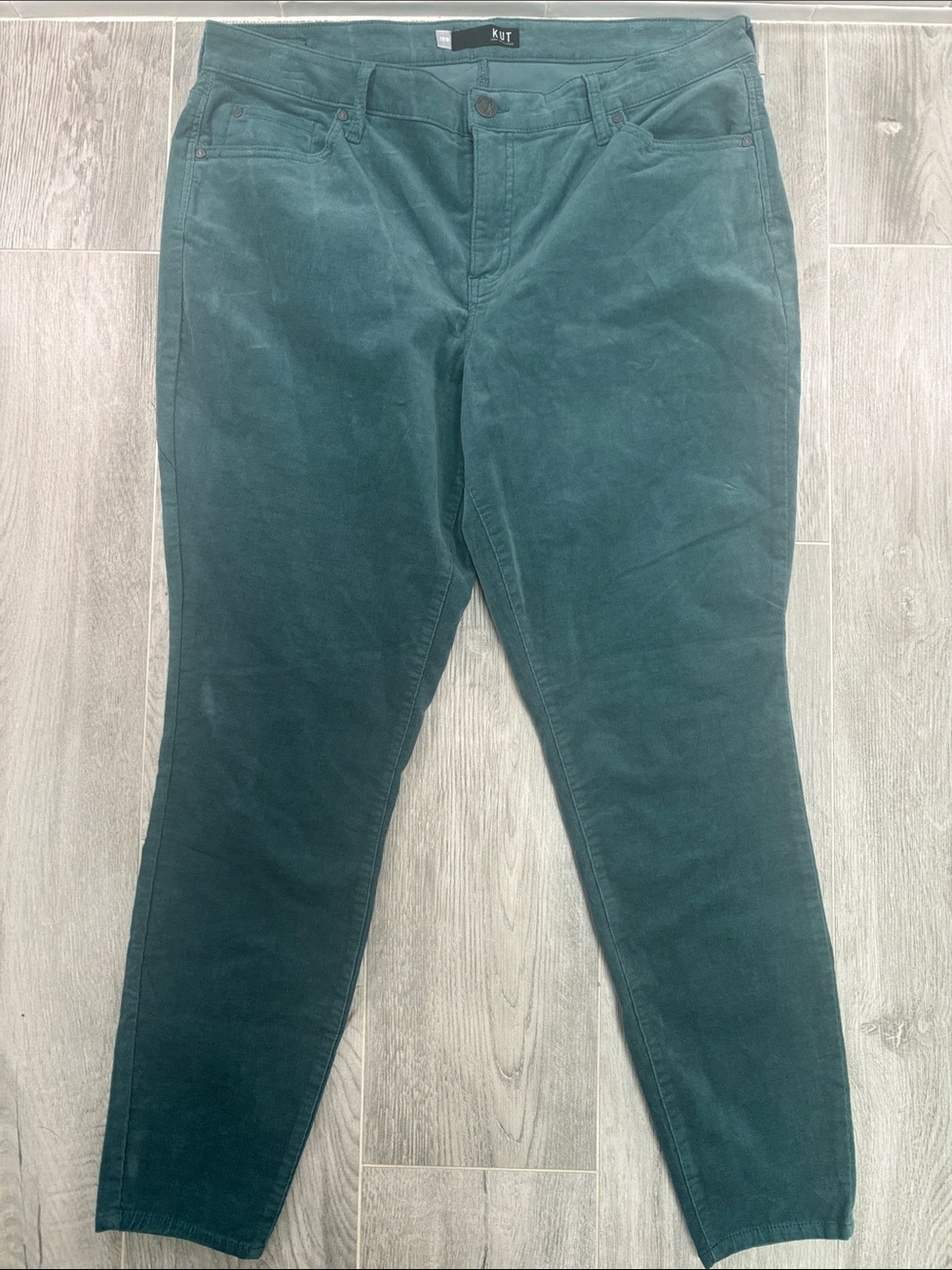 ⁠KUT from the Kloth Diana Fab Ab Skinny Corduroy Pants Teal Green 18W⁠